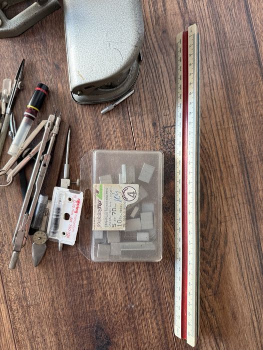 Vand set birotica accesorii din anii 2000