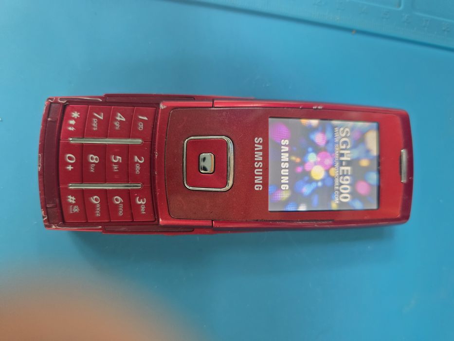Telefon Colectie: Samsung SGH E900 RED