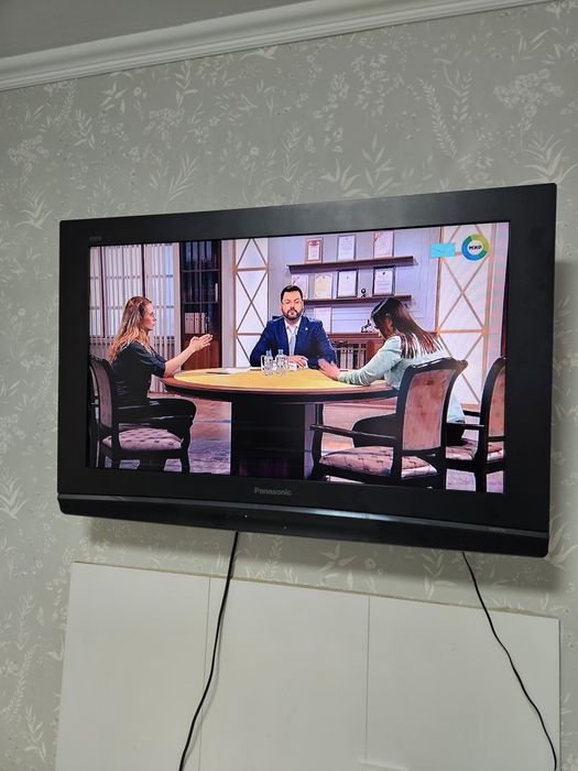 Телевизор Panasonic в отличном состоянии