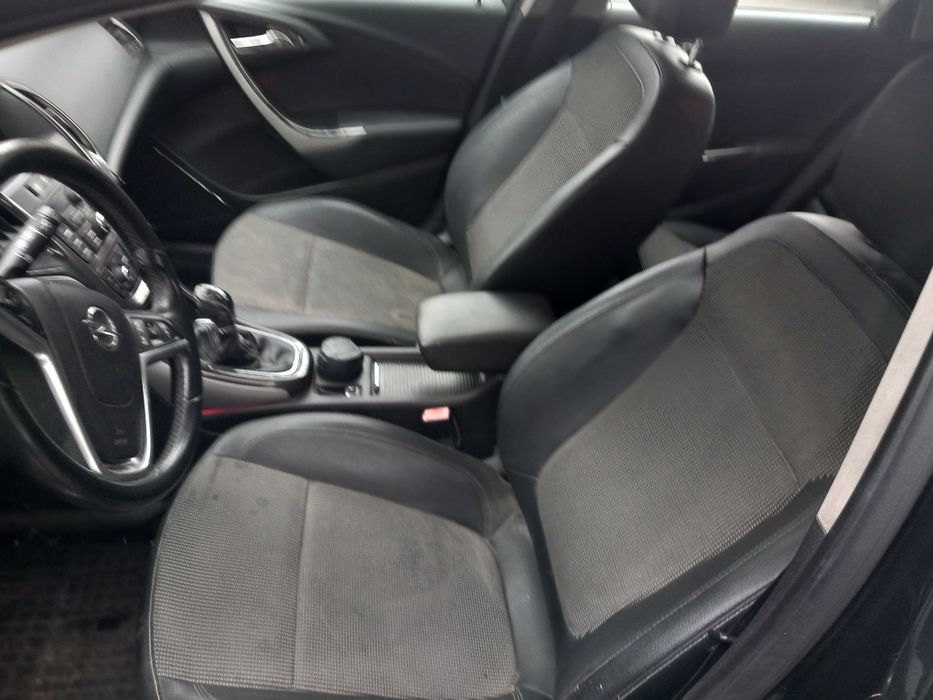 Opel Astra j - 1.7cdti-110кс/2012г./-на части