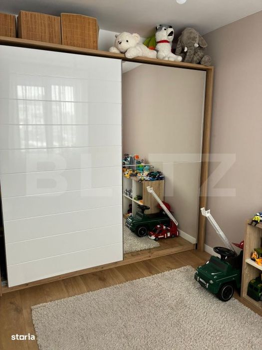 Apartament cu 3 camere, 50 mp, zona Tineretului