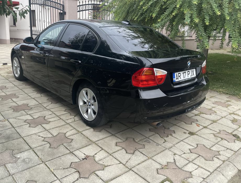 Vand Bmw 320d, utilizat, inmatriculat.