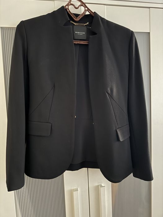 Guess,Liu Jo, Calvin Klein