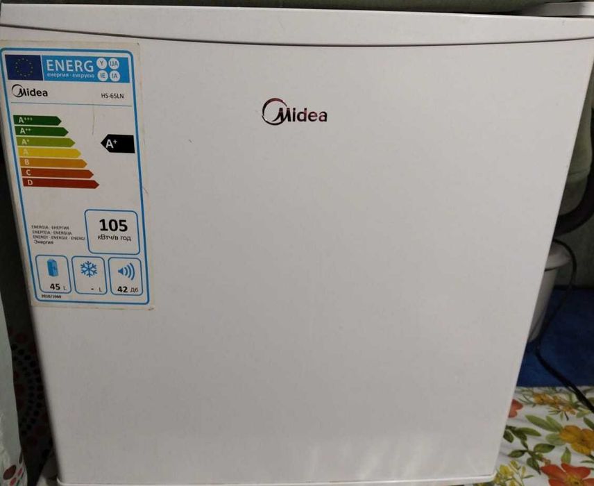 Продам холодильник