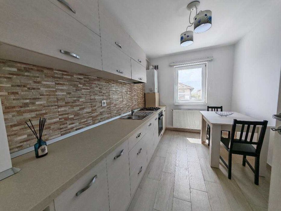 Inchiriem Apartament 2 Camere, 52, Mobilat, Decomandat, Ghimbav
