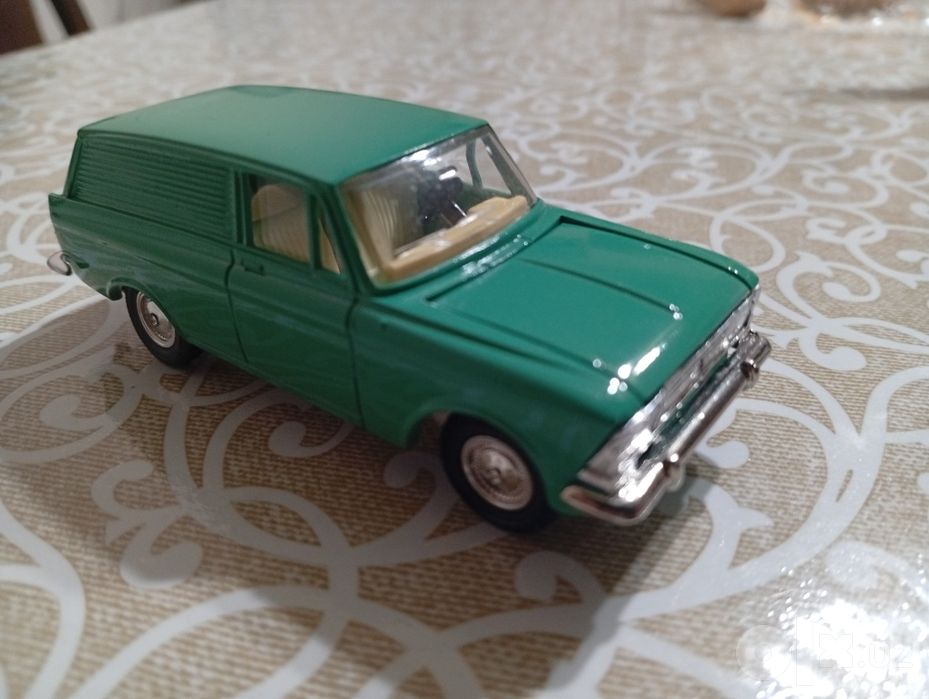 Модель автомобиля москвич МАССШТАБ 1.43