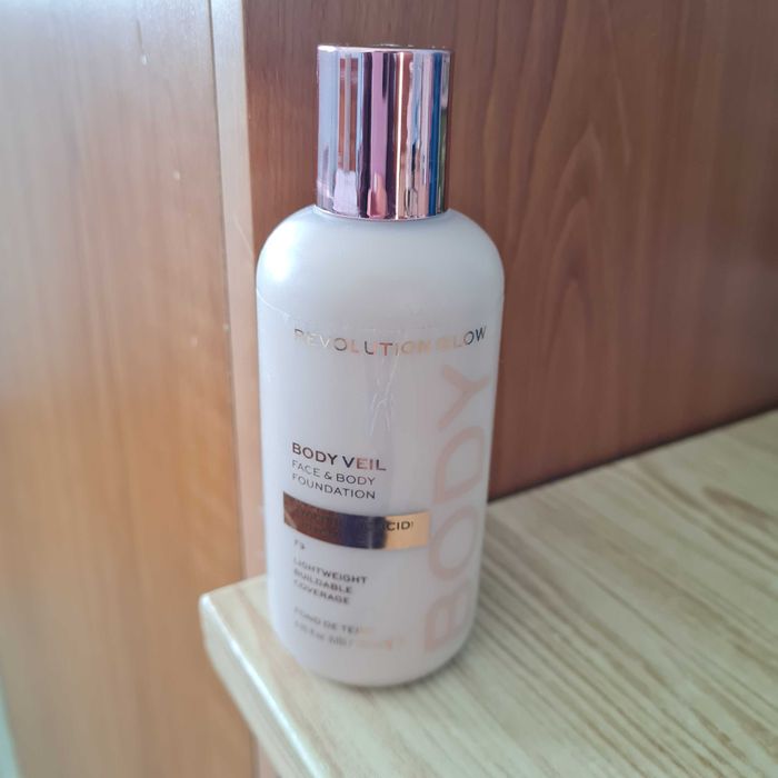 Фон дьо тен за лице и тяло