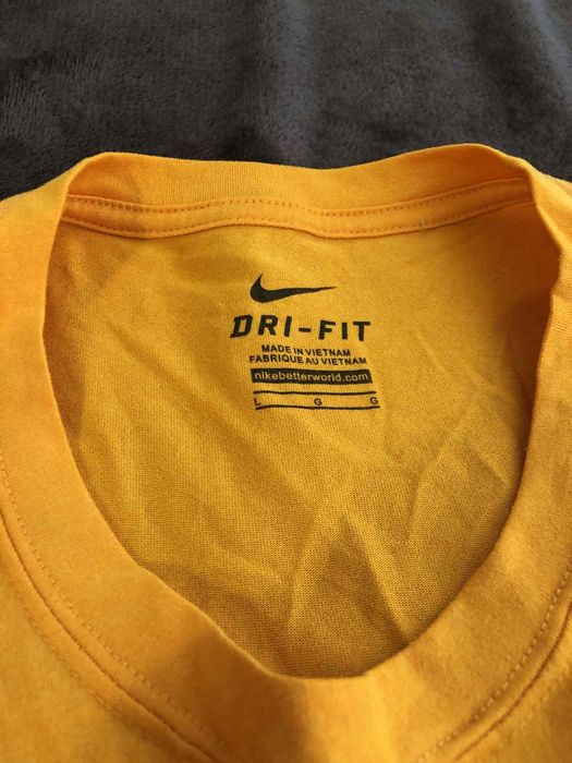 Tricouri nike  noi diverse marimi