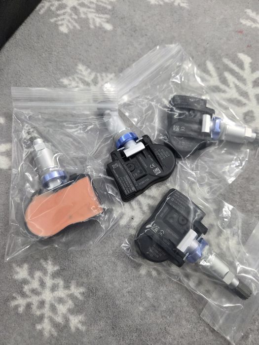 Set 4 senzori presiune roti BMW F15 F48 F34 F30 F46 F20 seria 1 2 3