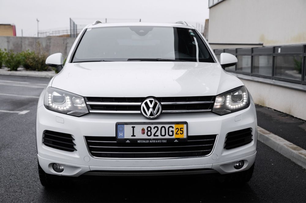 VW Touareg 2012 Diesel 3.0 Panoramic Piele