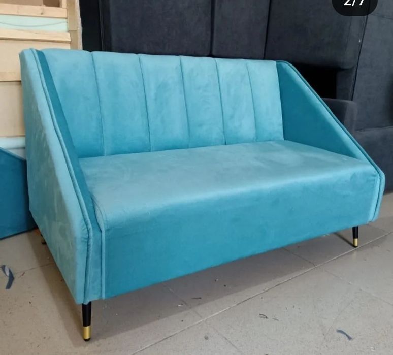 Диваны для кафе ресторанов,общепит,