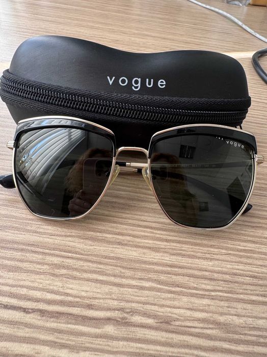 слънчеви очила vogue