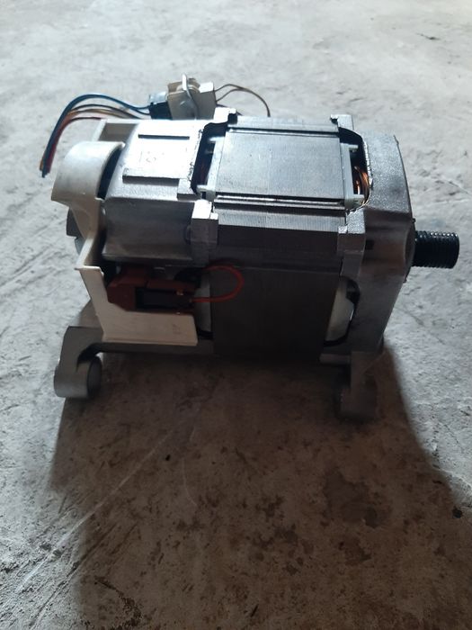 Мотори за автоматични перални