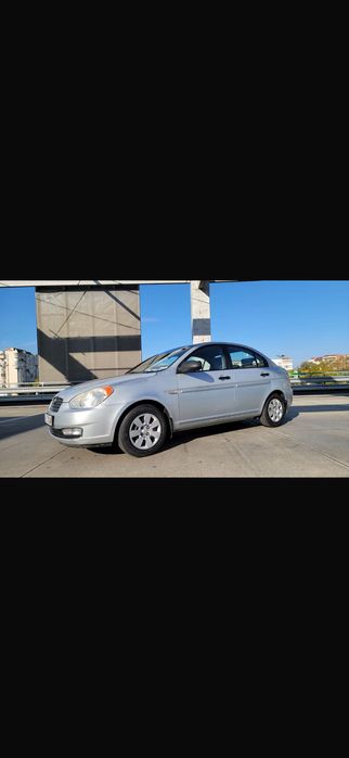 Vând Hyundai Accent