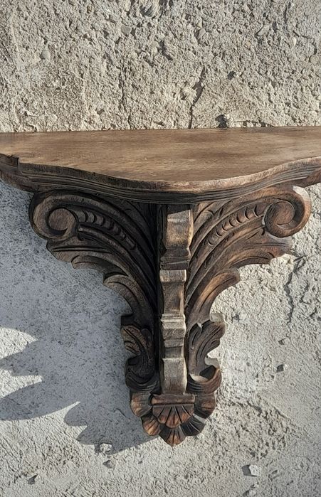Suport de perete lemn masiv, sculptat manual, stil baroc