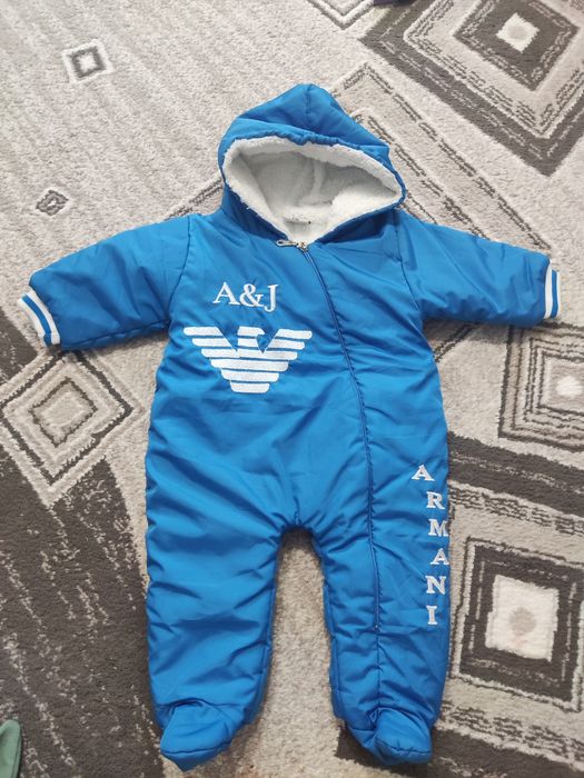 Комбинезон на 6мес