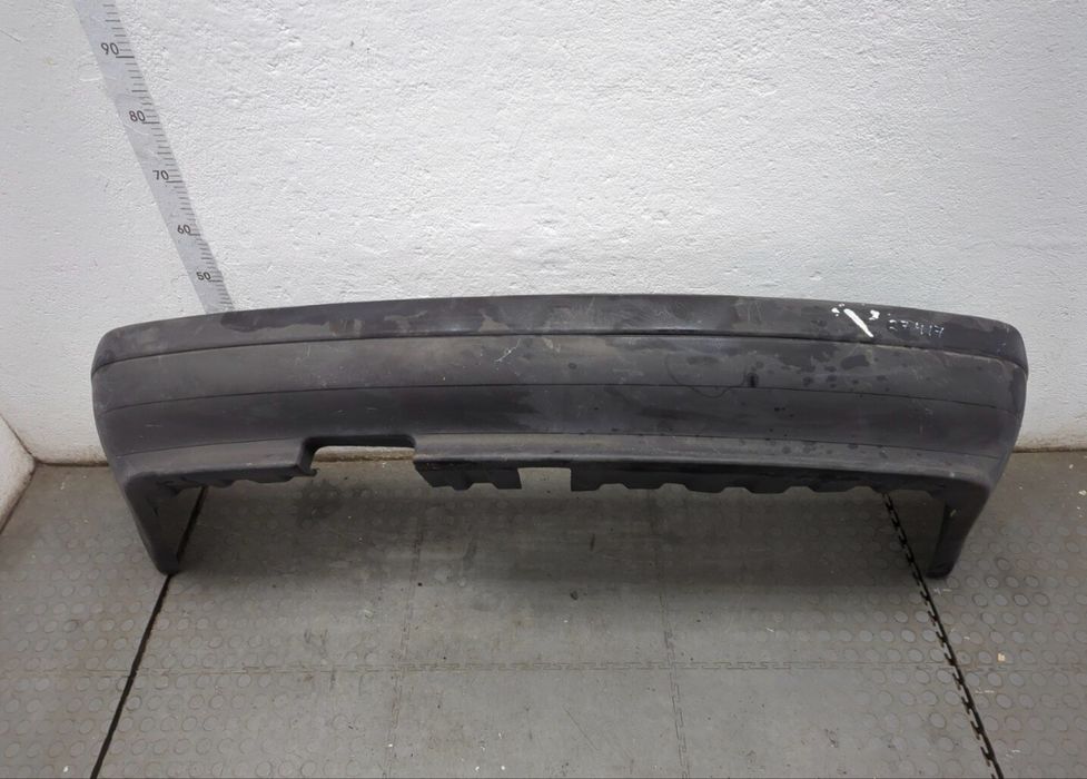 Задний бампер audi 80 b3