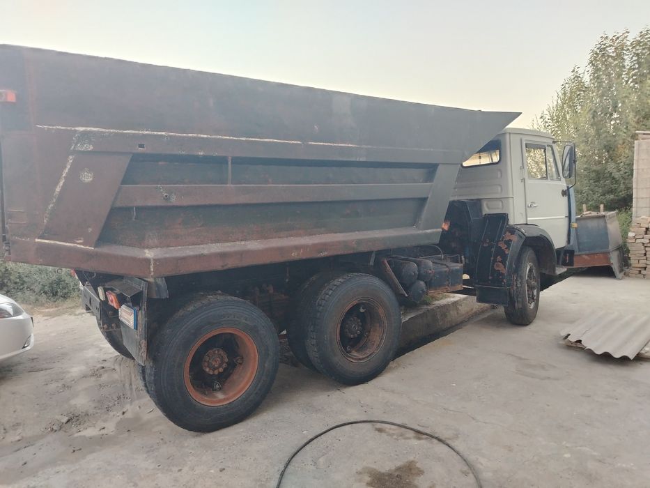Kamaz samosval holati zur