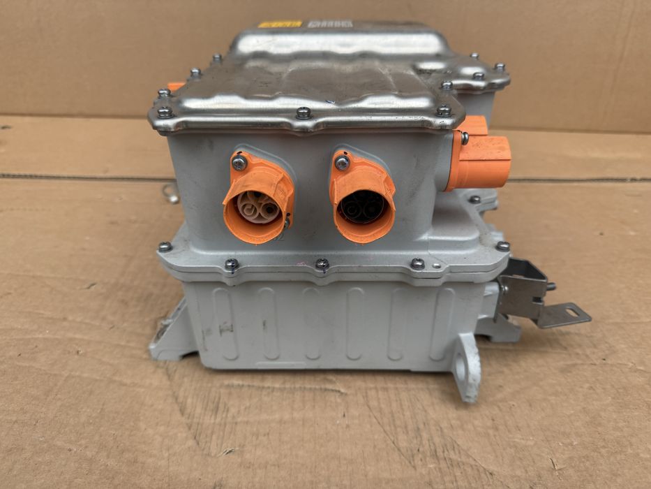 EV DC Конвертор Високоволтов модул BYD Geely Chery SAIC Dongfeng