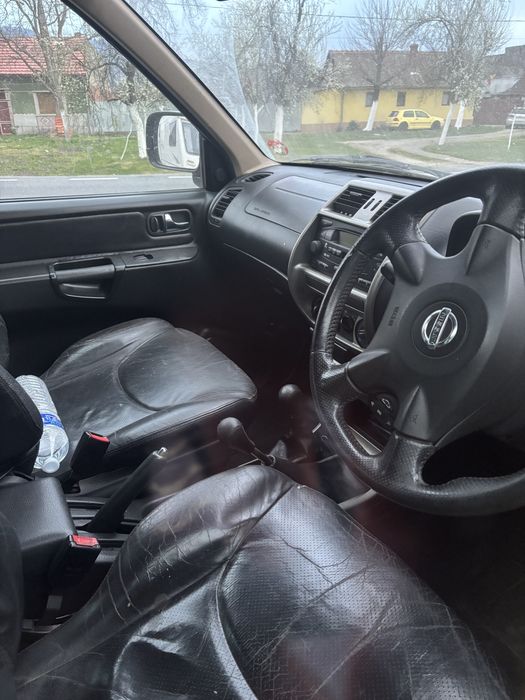 2 Nissan terrano 2.7 si 3.0