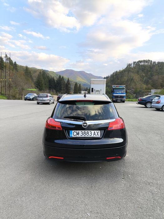 Opel insignia 2.0 163к.с