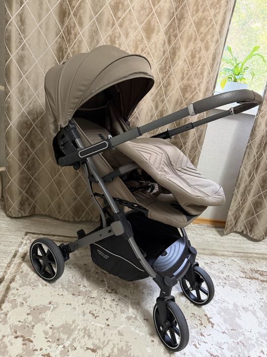 Коляска Кидило D101.