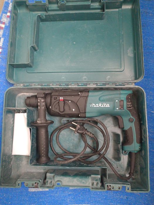 Продам перфоратор.