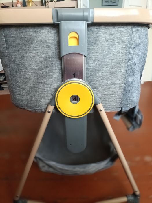 Манеж для новорожденного