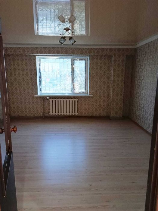 продам 3 комнатную квартиру