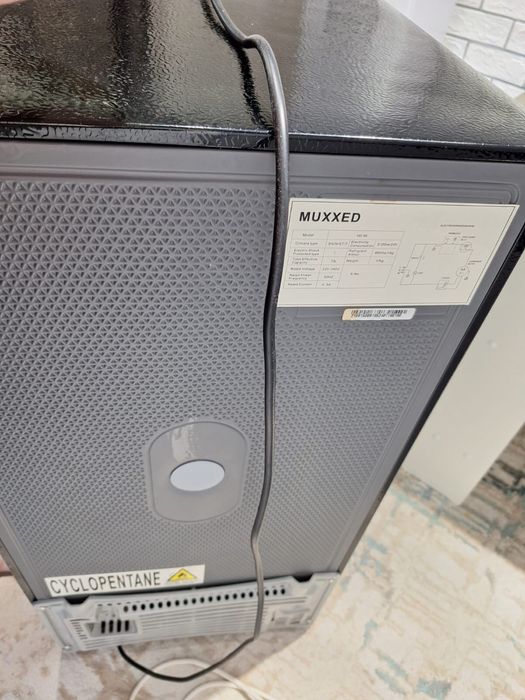 Продам холодильник