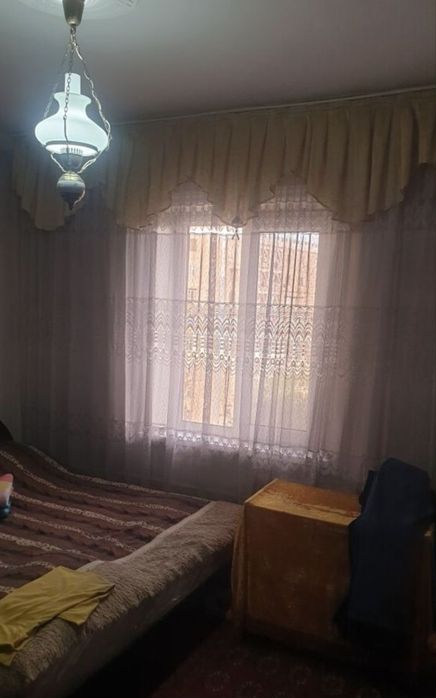 Юнусабад 12 квартал. Продается квартира 4/7/9