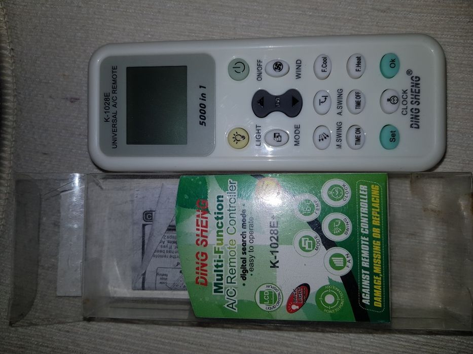 Продам универсальный пульт для кондиционера