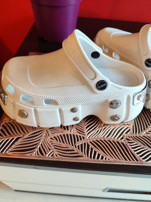 дамски Crocs нов!!