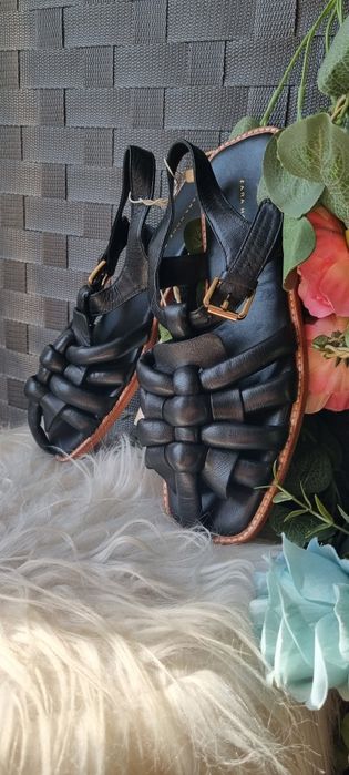 Sandale de vara Zara din piele masura 38