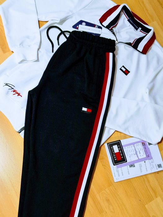Trening Tommy Hilfiger, super model  bumbac, logo brodat