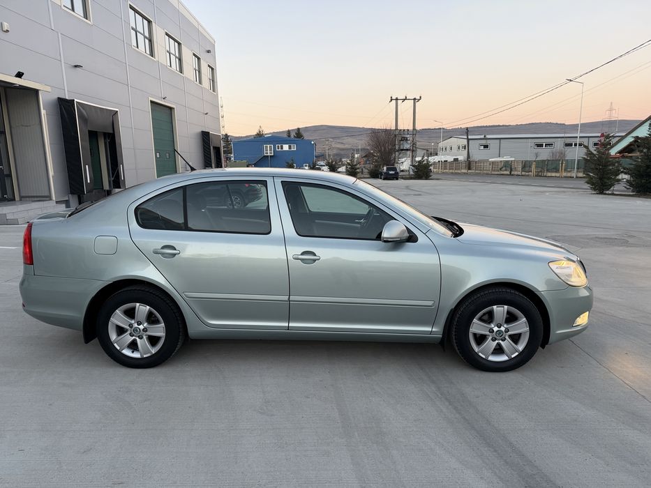 • Skoda Octavia •Model Elegance • 1.4 TSI • 122 CP • An 2011 • Euro 5 • Impecabila •