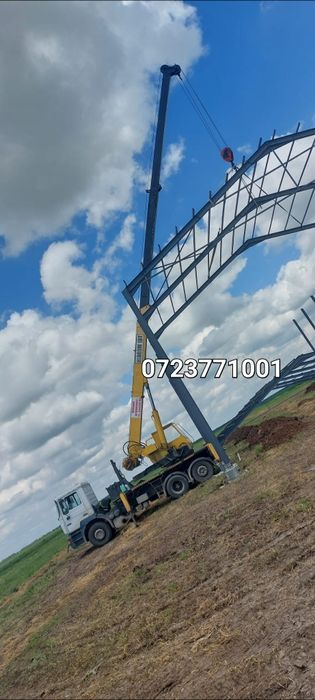 Vand hala metalica 10x14x4 cu panouri sandwich oferim garanție