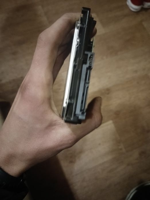 Жоский диск на 2тб