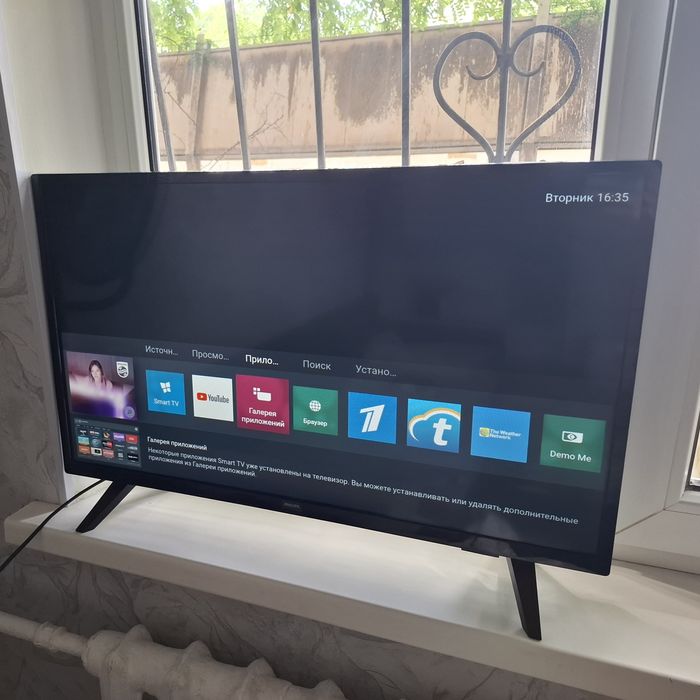 Смарт телевизор Philips