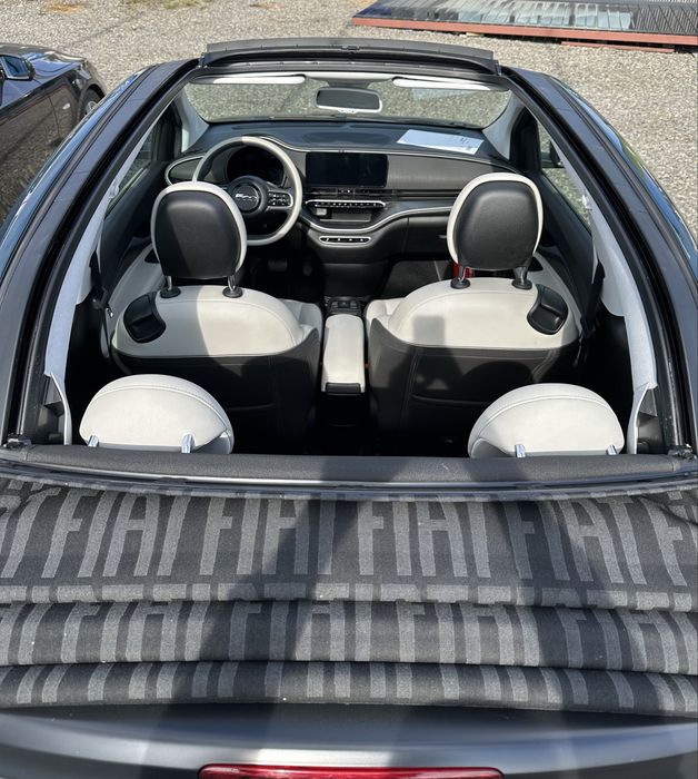 Fiat 500e Cabrio editie  La Prima 42 kWh certificat baterie SOH 92,4 %  118 CP