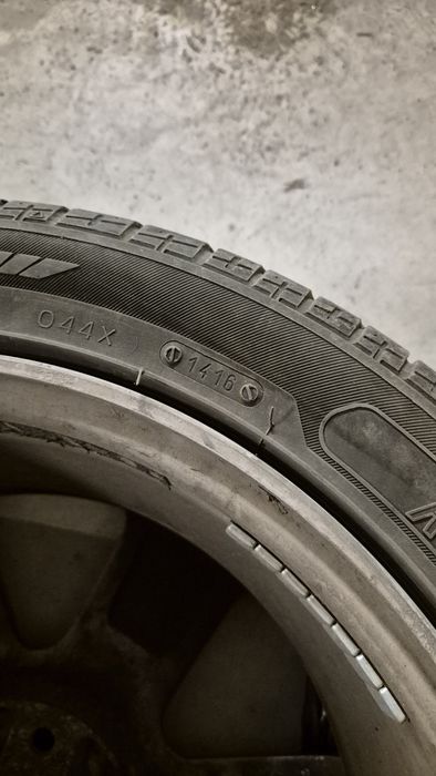 Продавам алуминиеви джанти за Nissan Micra