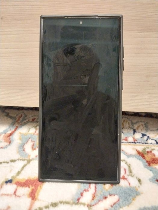 Samsung galaxy s24 ultra 256/16