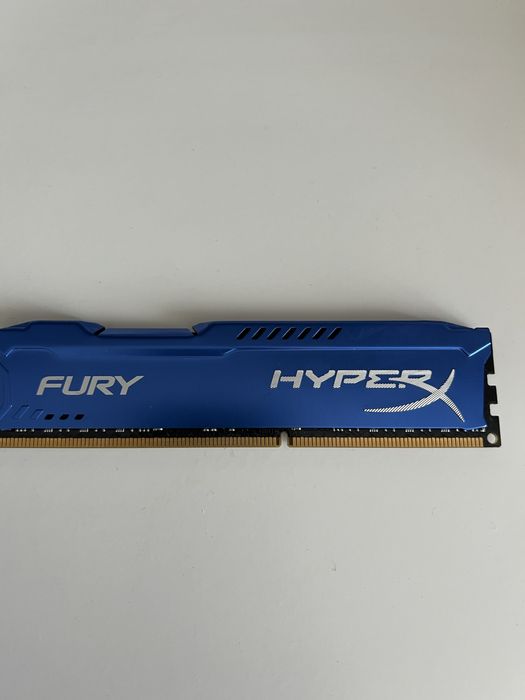 РАМ Памет 8GB  HyperXFury