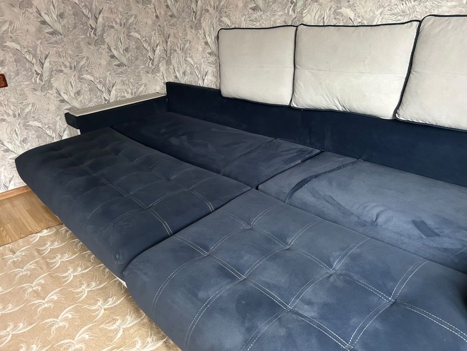Диван сатылады. Продам диван