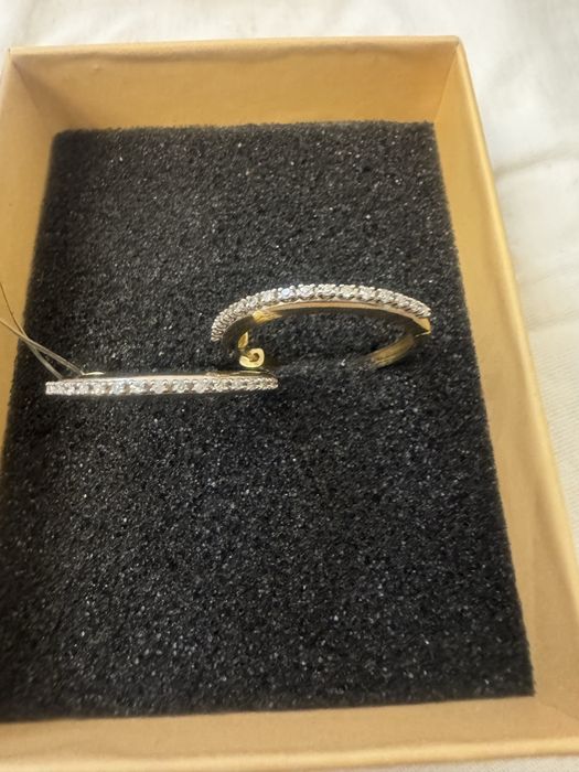 Продам серьги с брилиантами