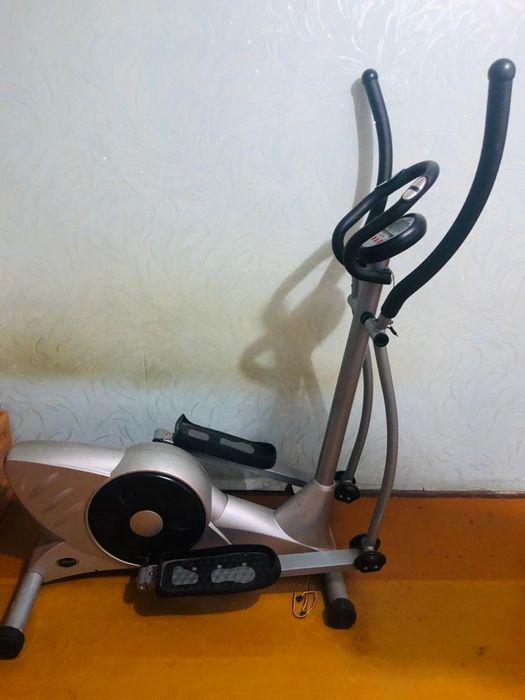 Продам велотренажер