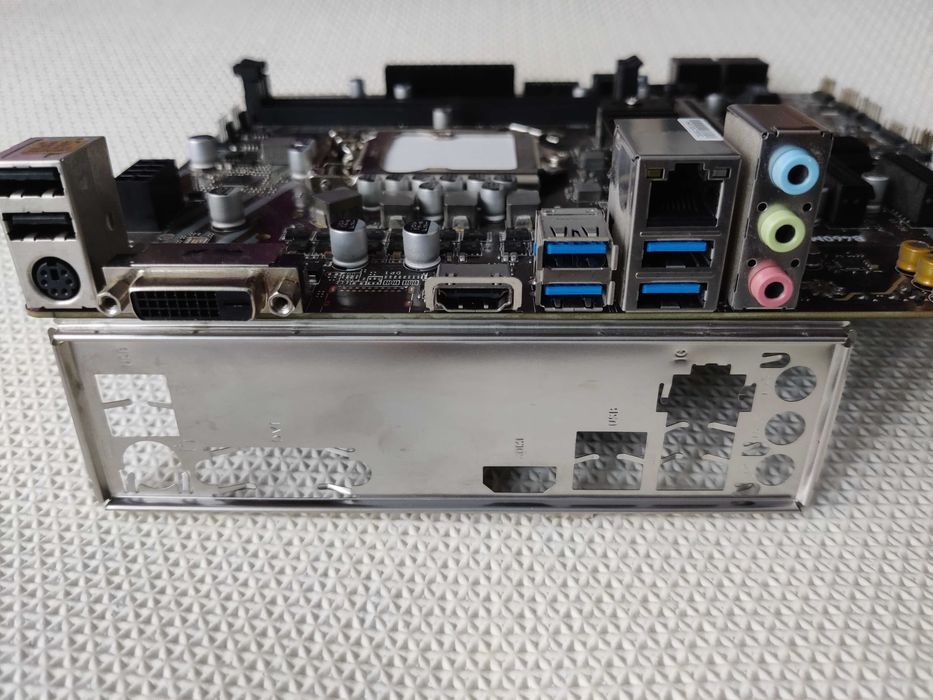 Placa de baza MSI B460M-A PRO (motherboard)