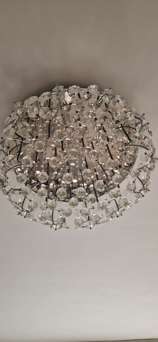 Продам Люстру за 15000тг