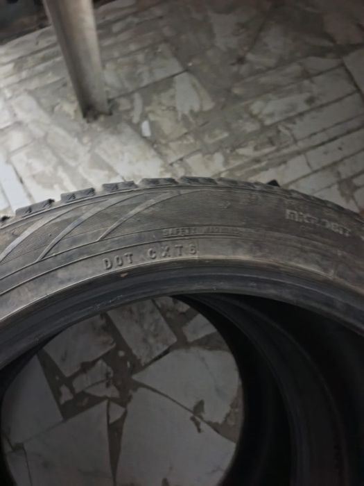 Продам 3 шины фирмы TOYO