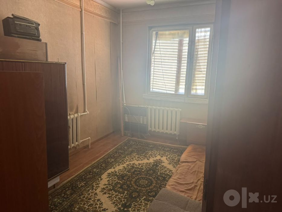 2х комнатная квартира на Массив Алмазар не далеко от метро ДружбаНарод